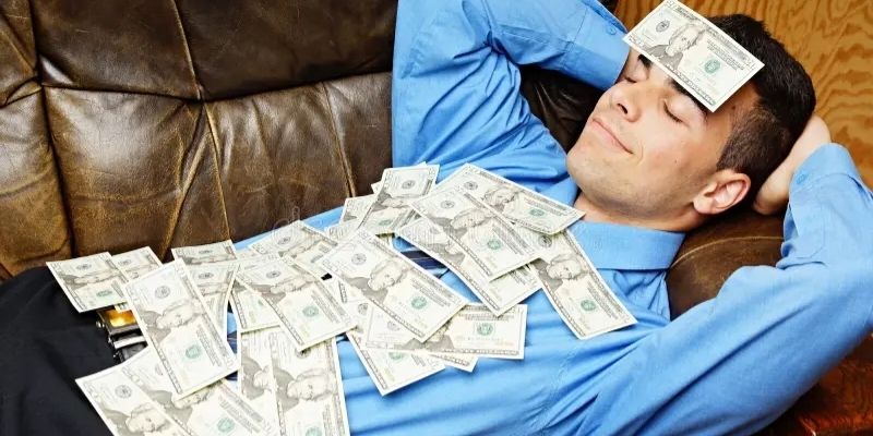 Chiêm bao thấy nhặt được tiền là báo hiệu điềm lành